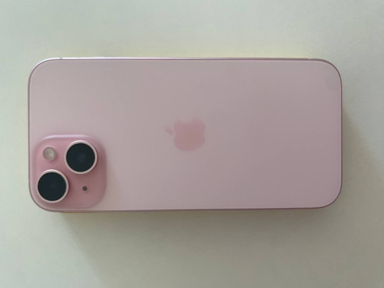 Apple Telefoni cellulari / Smartphones: Iphone 15 – Usato da Bulle venduto da anton.tkachov 7