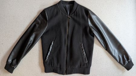 Schwarze Bomber Jacke Grösse M