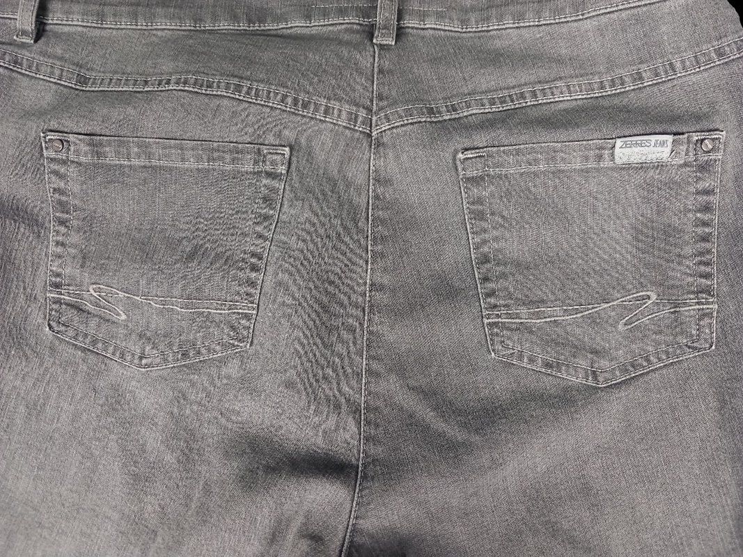 Jeans: ZERRES Damenjeans Cora, Grösse 44-46 – Usato da Hünenberg venduto da Restwert_Zug 5