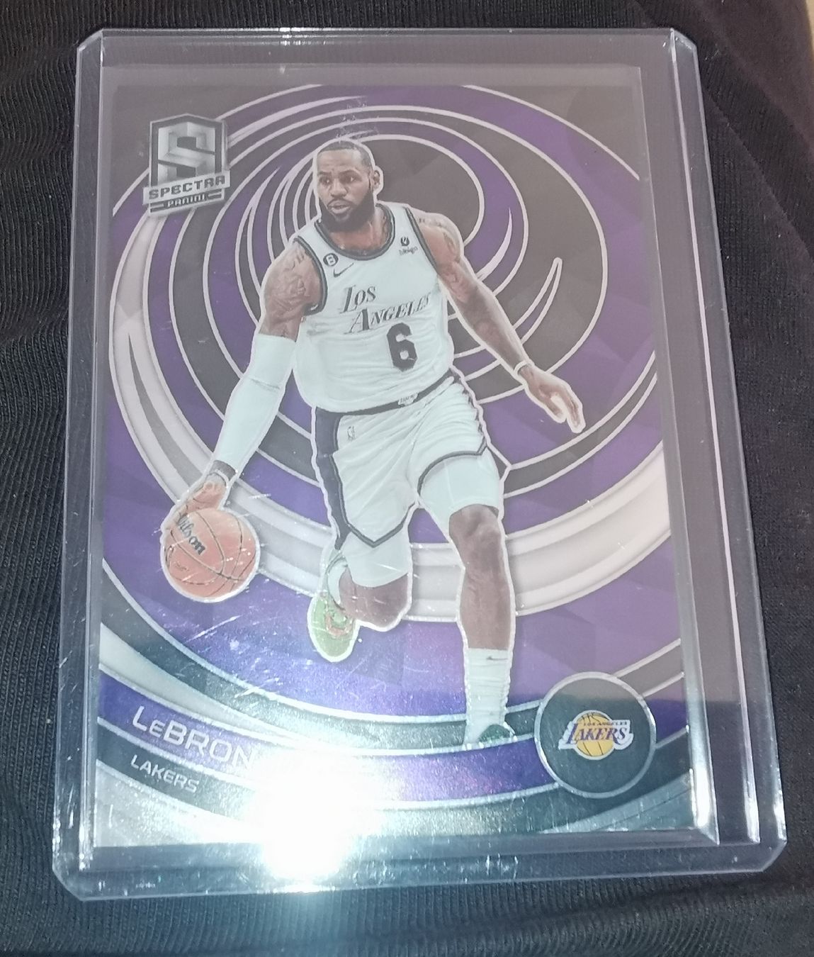 Panini Sammelbilder & Trading cards: LeBron James 2022-23 Panini Spectra #79 – Gebraucht aus Ostermundigen von DaCards 1
