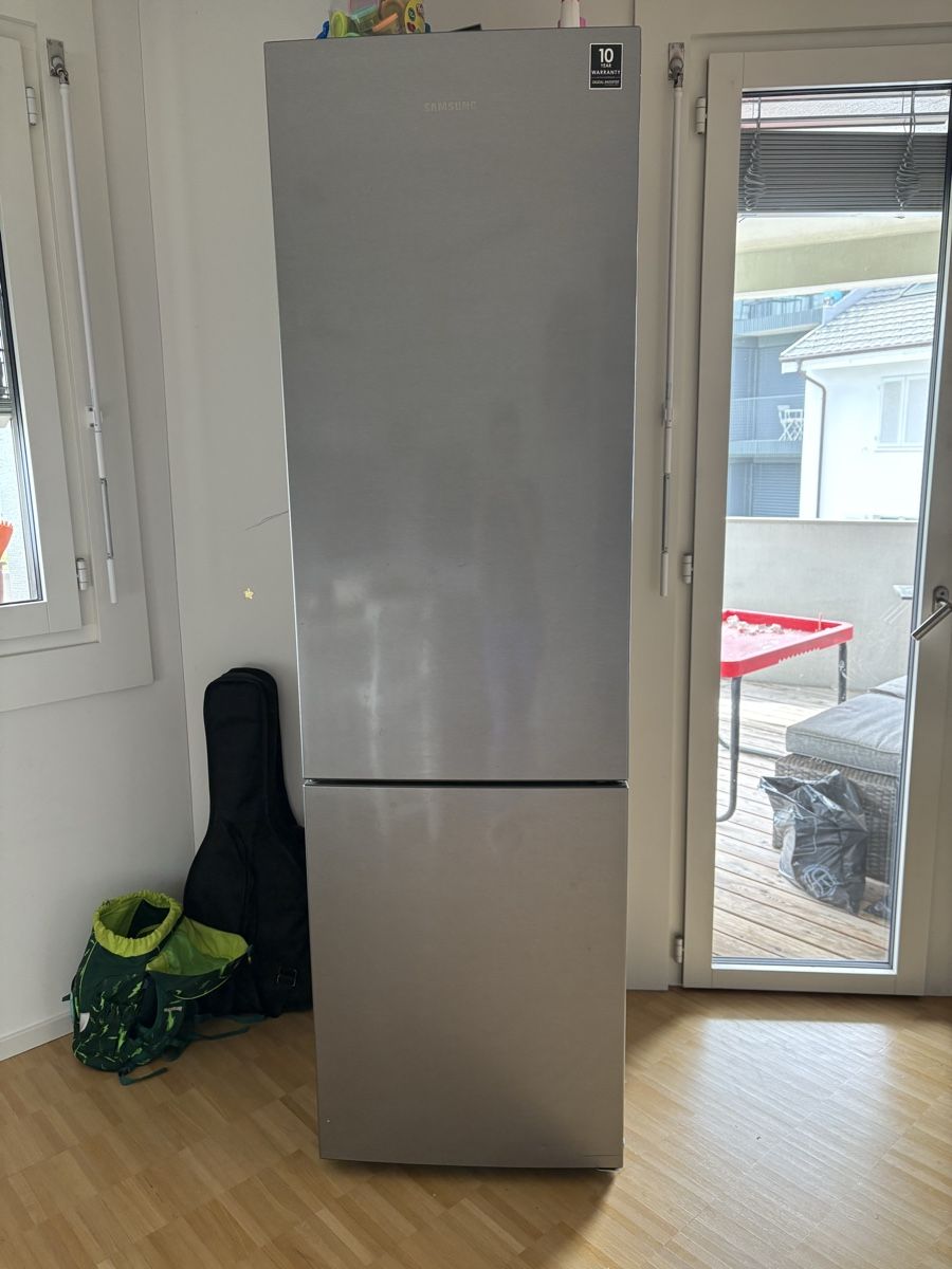Samsung Frigoriferi: Samsung fridge – Usato da Binningen venduto da G_Sam87
