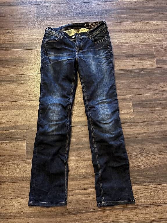 Jeans: IXS Motorradjeans Damen Gr. 32/34 – Usato da Biglen venduto da stm93