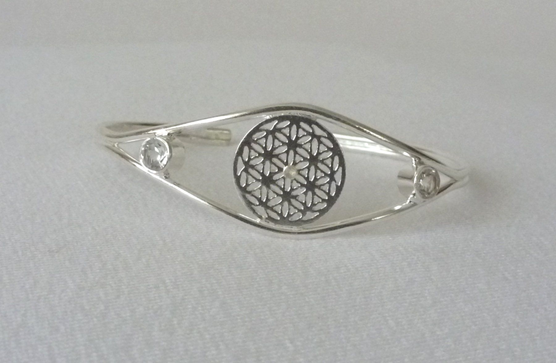 Bracciali & Braccialetti: Blume des Lebens - Silber-Armreif – Nuovo e nell'imballaggio originale da Mauren venduto da Yeelen 3