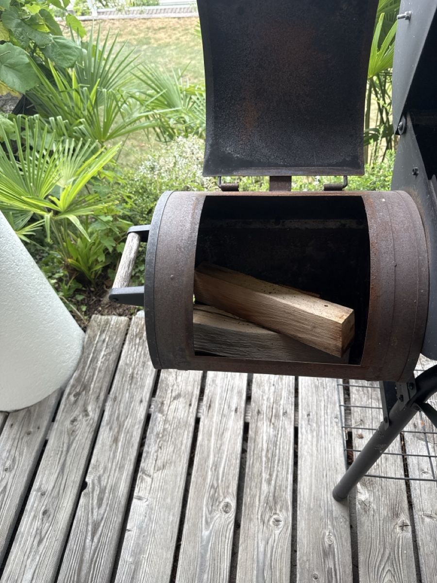 Grills: Barbecue BBQ Smoker  – Gebraucht aus Männedorf von corinneroemer 2