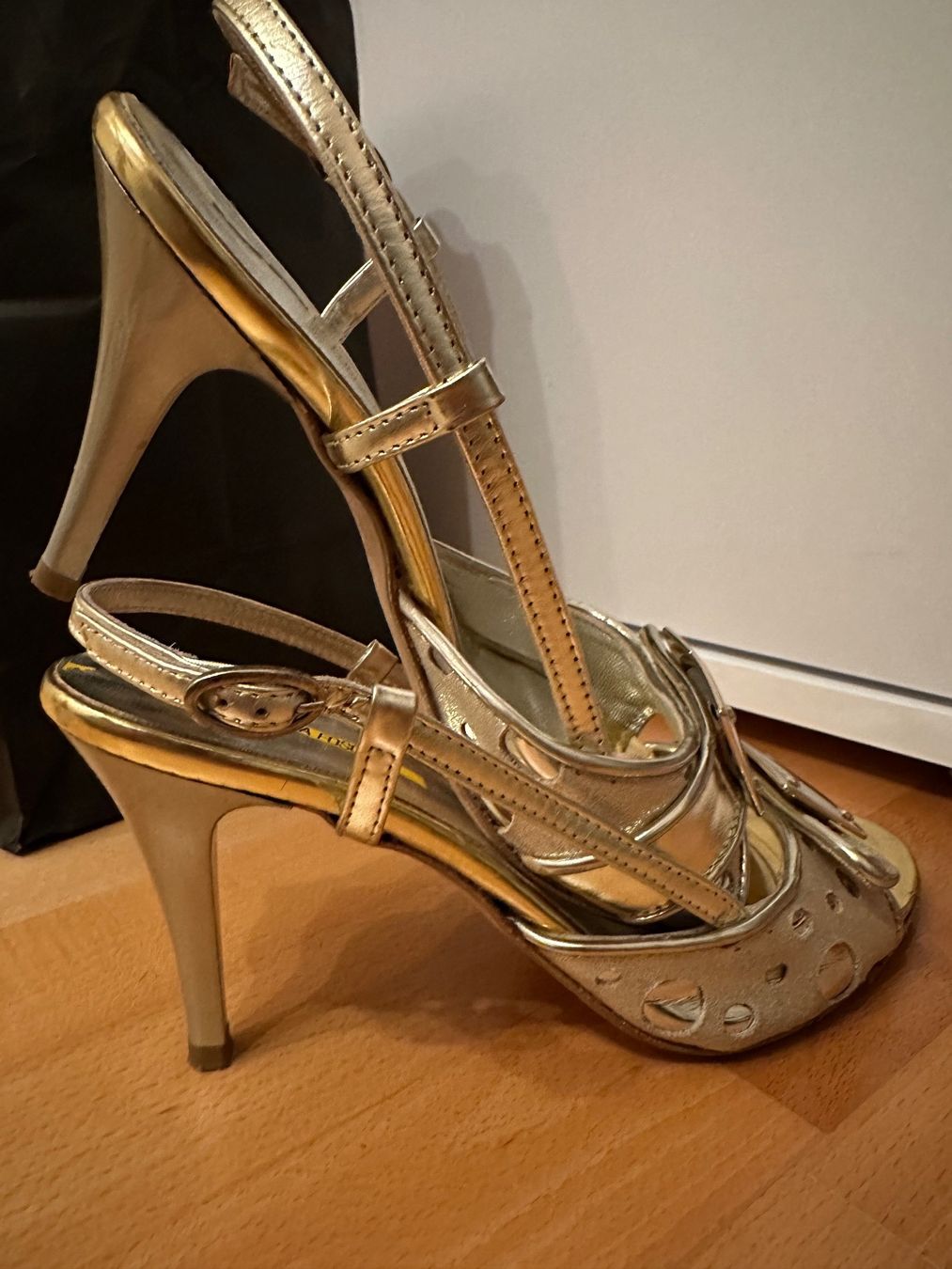 Scarpe da donna: Goldige Heels Sandalen, Grösse 35 – Nuovo (secondo la descrizione) da Ruggell venduto da sam_ly9m 2