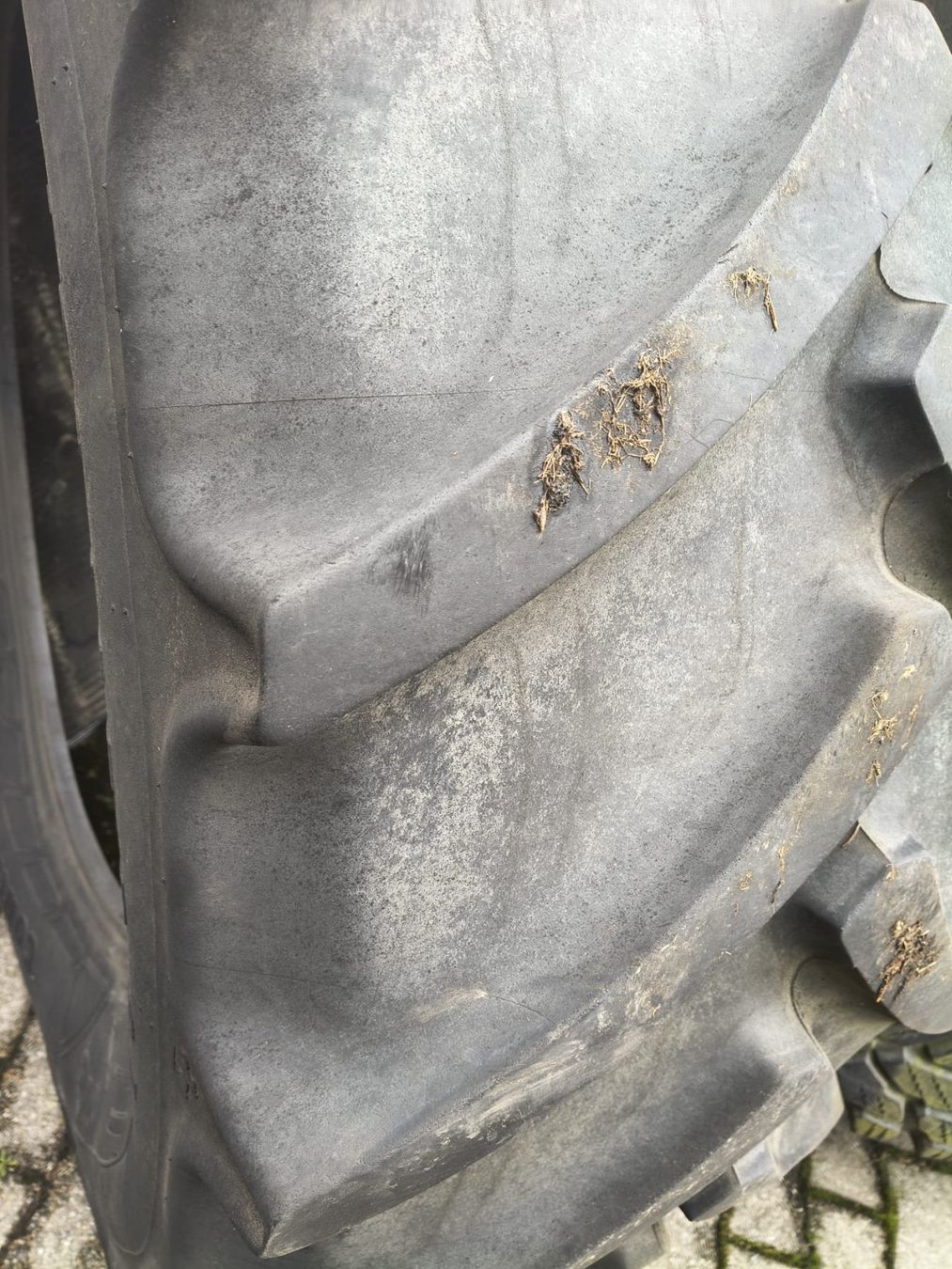 Pneumatici & Ruote complete: Bereifung 600/65 R 34 – Usato da Zuckenriet venduto da anroda 1