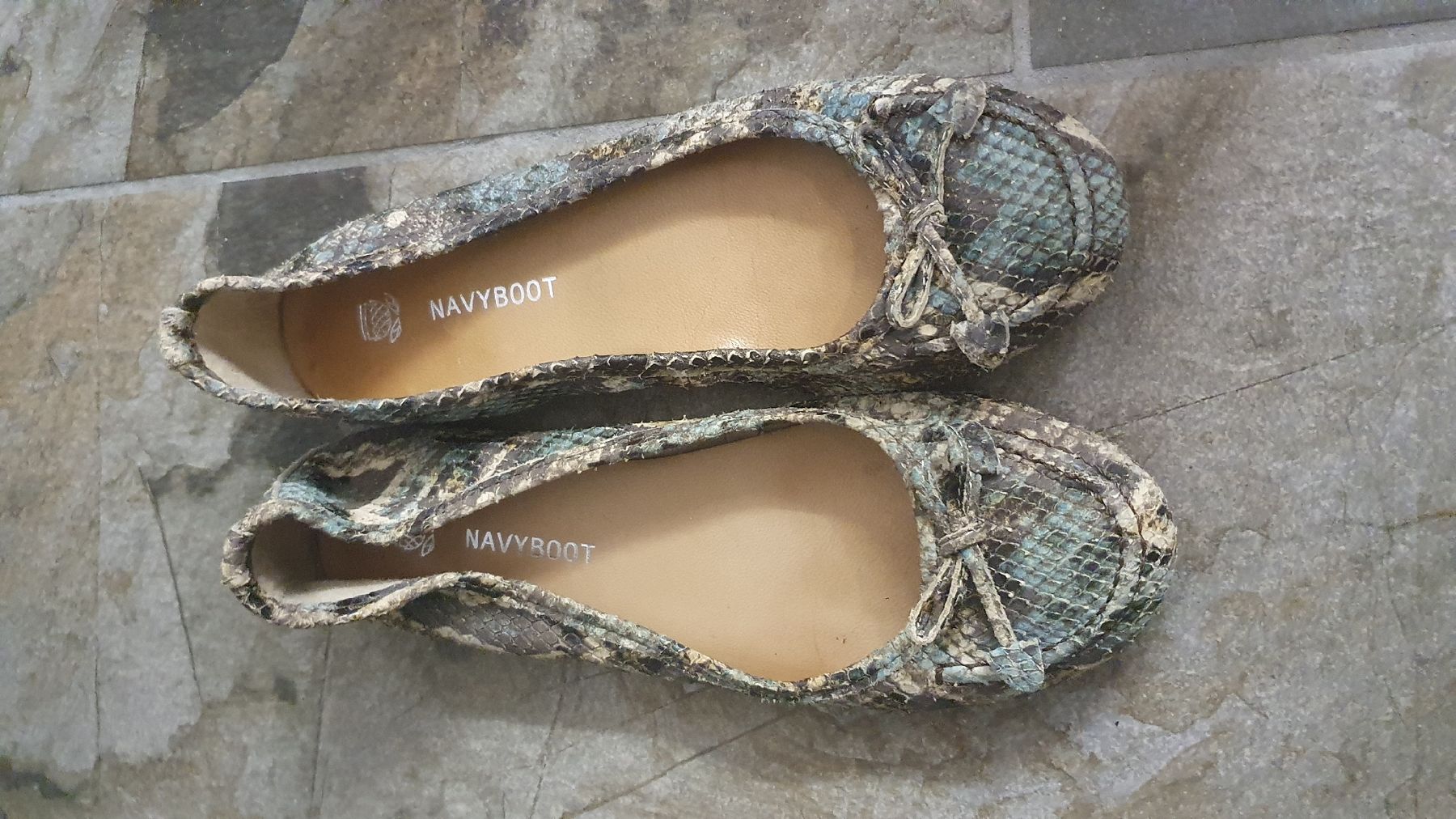 Scarpe da donna: Schöne Navyboot Ballerinas Grösse 36 – Usato da Kölliken venduto da Jonalu