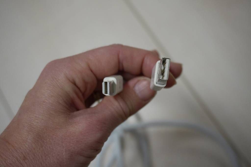 Apple Unità & Adattatore: Original Apple Mini DisplayPort auf Dual-Link-DVI Adapter – Usato da Walzenhausen venduto da ste_psl2 2