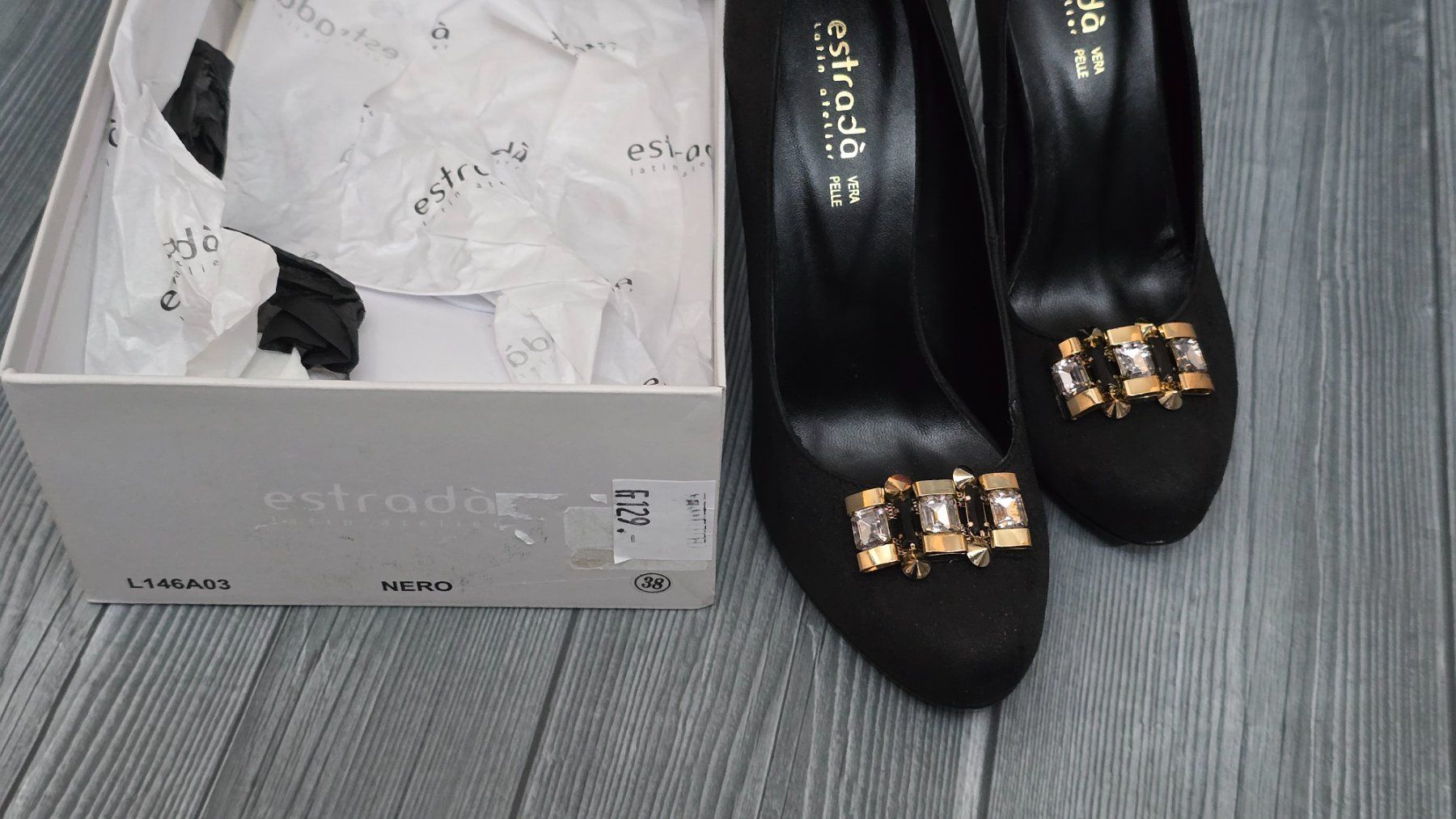 Damenschuhe: Estrada Pumps - 38 - Schwarz mit Schmuckbrosche – Gebraucht aus Thalwil von VitaMini 7