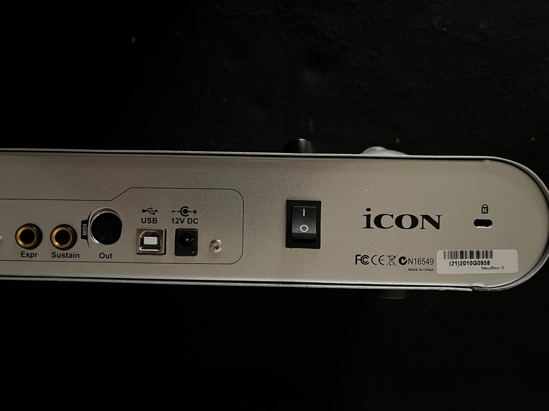 Icon Pro Audio Strumenti musicali: Icon Controller Keyboard Neuron 3 – Usato da Zürich venduto da Voggy73 1