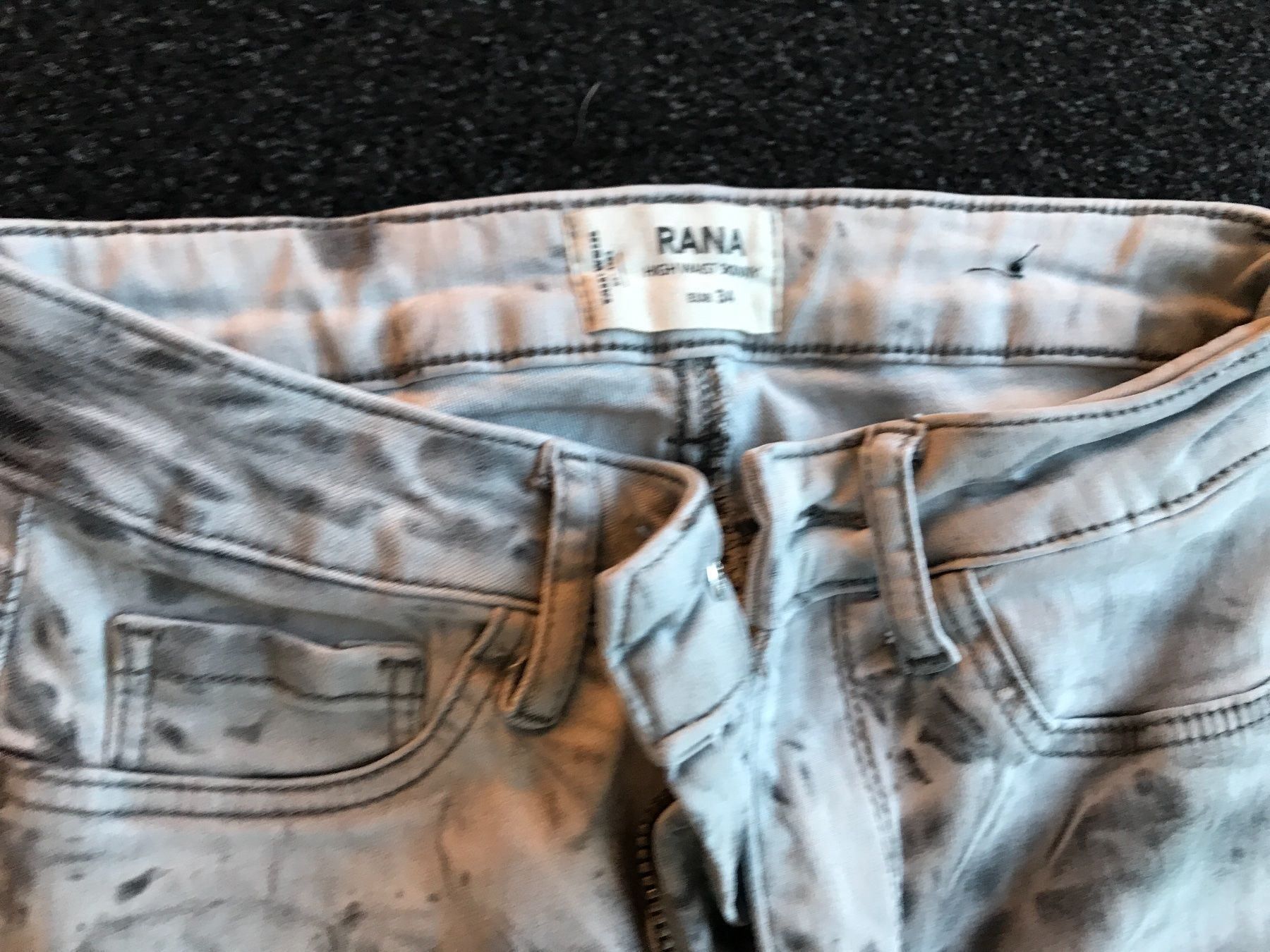 Tally Weijl Pantaloni: 2 Tally Weijl Hosen Gr 34 – Usato da St. Margrethen SG venduto da kellenbh 1