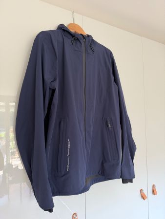 MAAP Transit Apparel Regenjacke Blau Grösse L