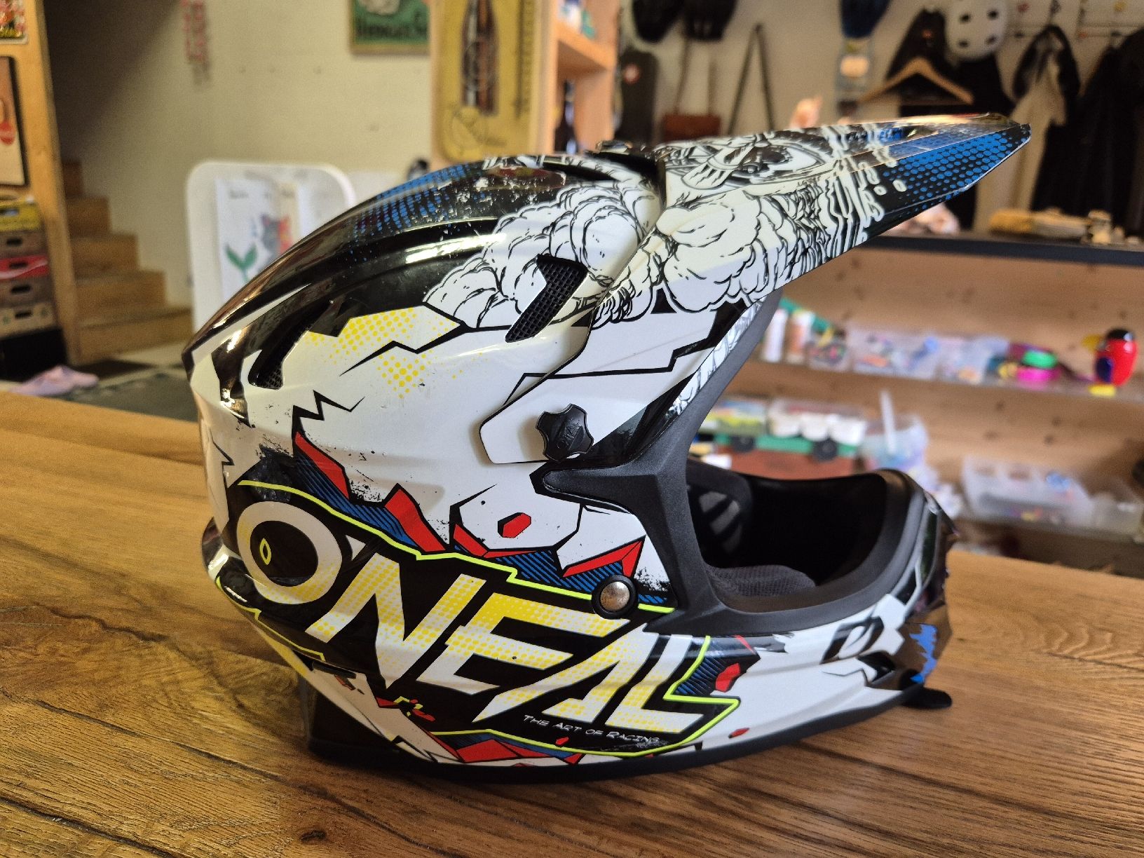 Caschi: Velohelm   – Usato da lausen venduto da powerram
