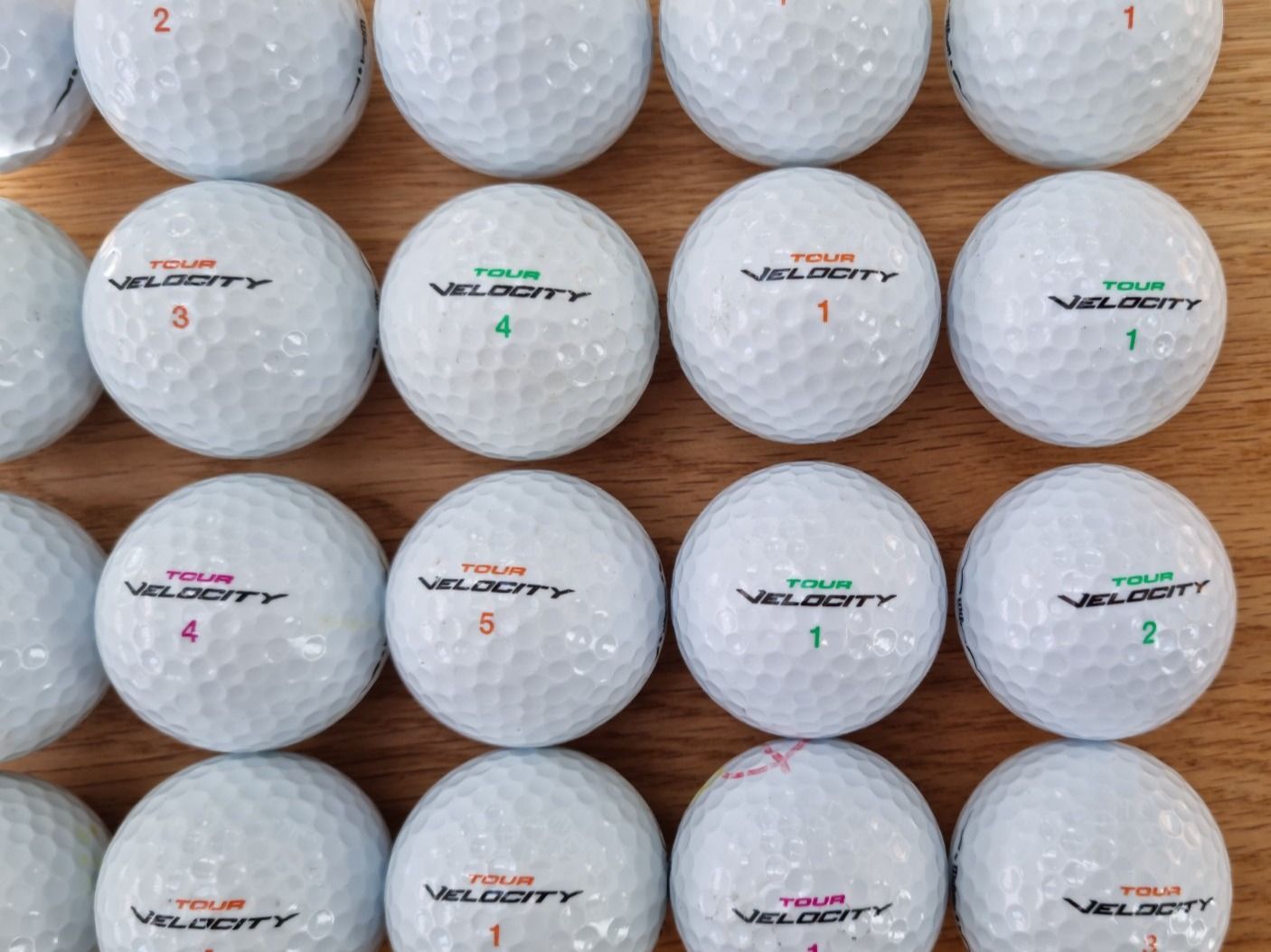 Wilson Bälle: Velocity Golfbälle Wilson 22 Stück – Neu (gemäss Beschreibung) aus Bad Ragaz von Sly_fox_65 1