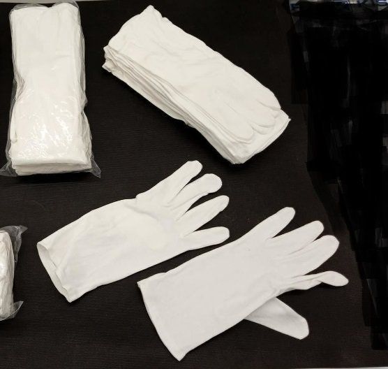 Altri accessori da uomo: 5 Paar Baumwoll-Handschuhe Gr. M – Nuovo e nell'imballaggio originale da Uerkheim venduto da Kaufoption