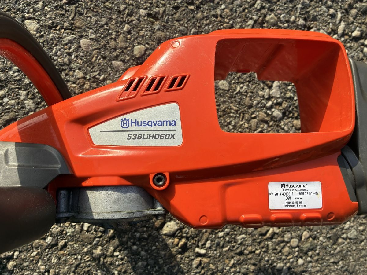 Tutte le macchine: Husquarna Heckenschere 536LiHD 60X – Difettoso da Rüderswil venduto da Avant530 3