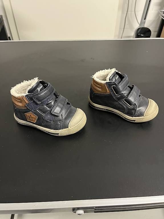 Bobbies Scarpe per ragazzi: Winterschuhe Bobbi Shoes Gr 23 – Usato da Arbon venduto da pengos3 1
