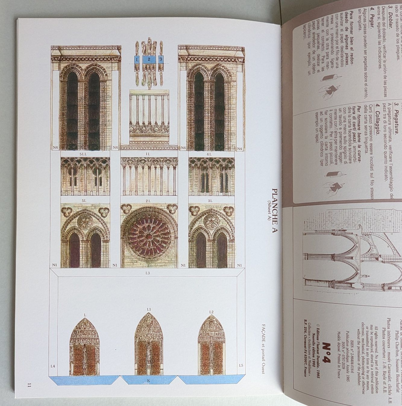 Modellbausätze & Standmodelle: Notre-Dame de Paris grosser authentischer Bastelbogen – Neu und originalverpackt aus Olten von J.Cooper58 2