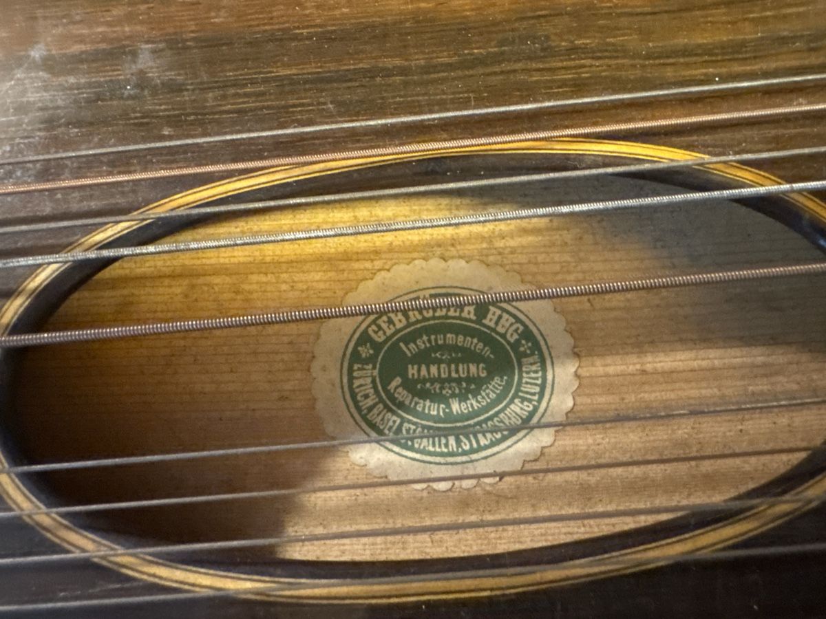 Strumenti musicali: Antike Zither mit Koffer, Holzinstrument – Usato da Liestal venduto da SladeCH 1