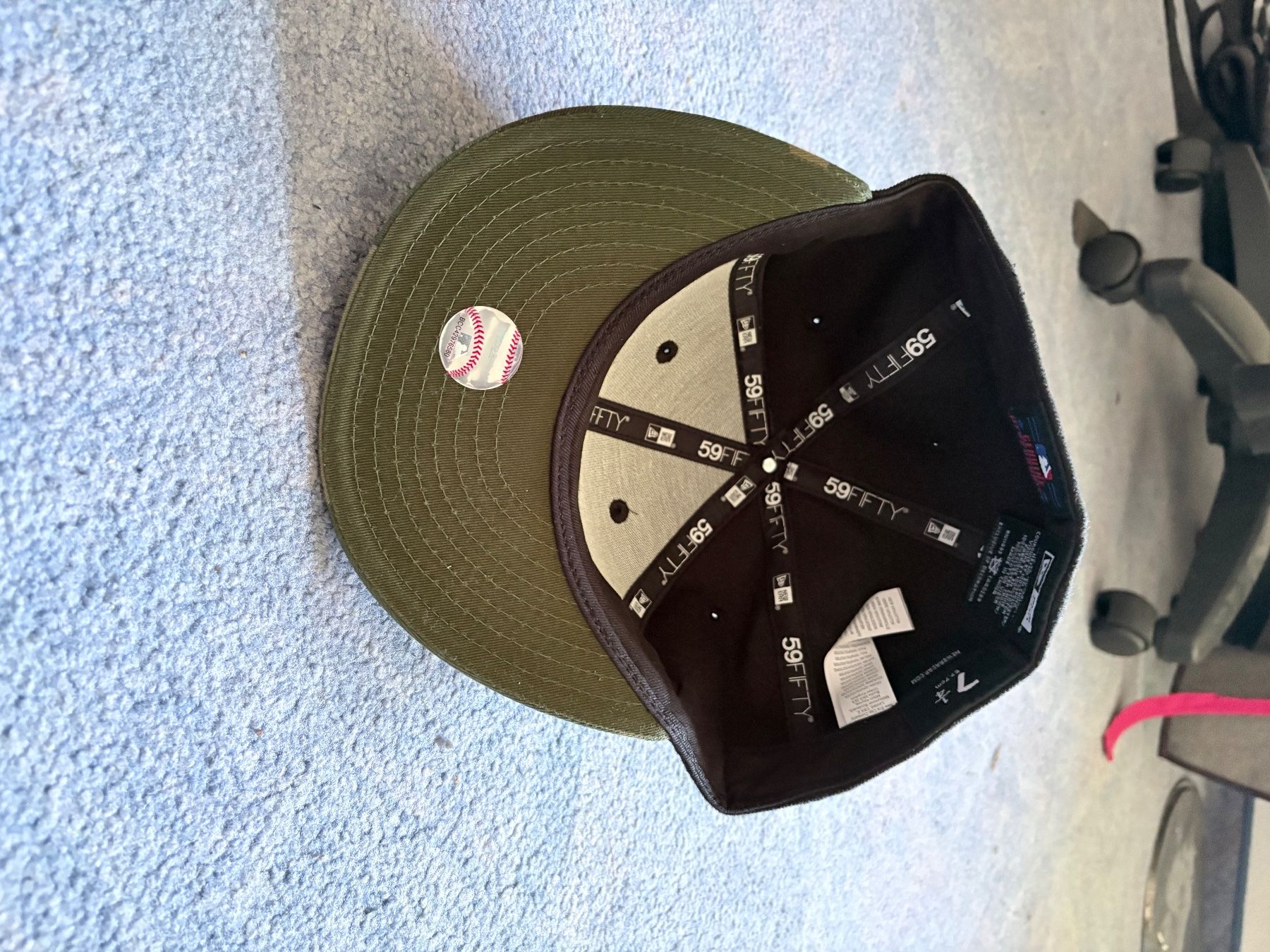 New Era Copricapi, berretti & cappellini: Cap New Era 59FIFTY Grösse 7 1/4 – Usato da Sattel venduto da lsc_k62p 2