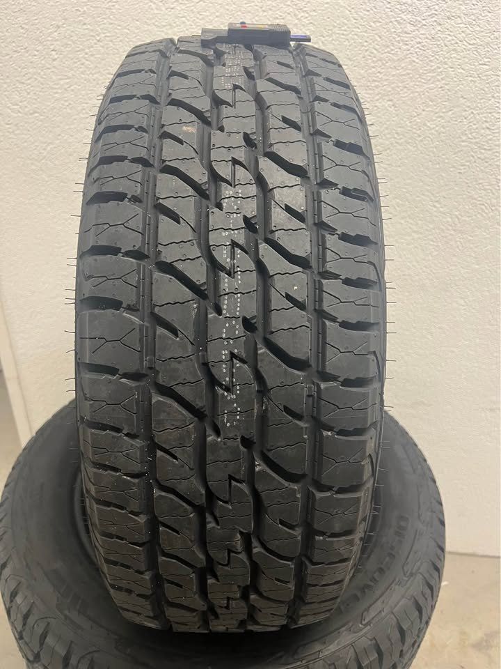 Cooper Pneumatici & Ruote complete: 235/55R18 104H Cooper Discoverer ATT – Usato da Pratteln venduto da pne_s8lz 1