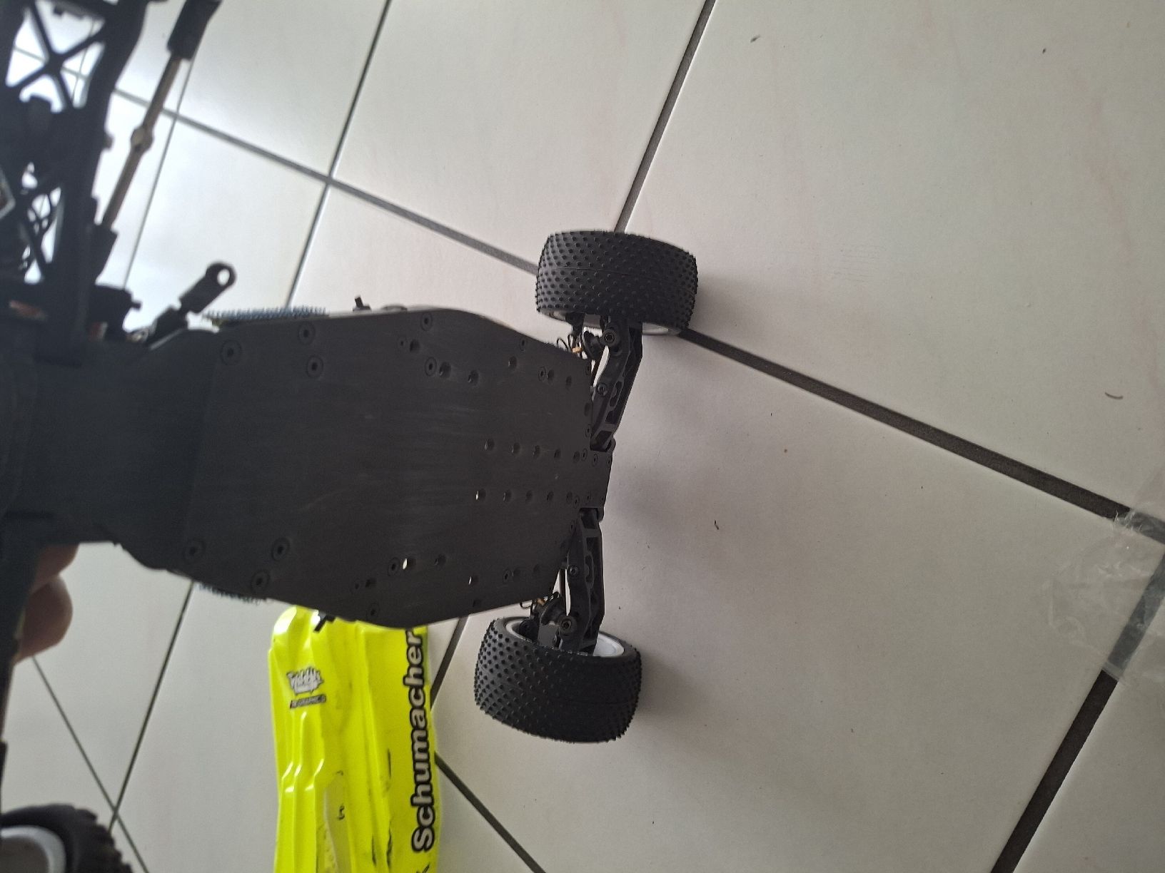 RC Modellbau: Schumacher Oldi 2WD Buggy – Gebraucht aus Schattdorf von mamo1952 3