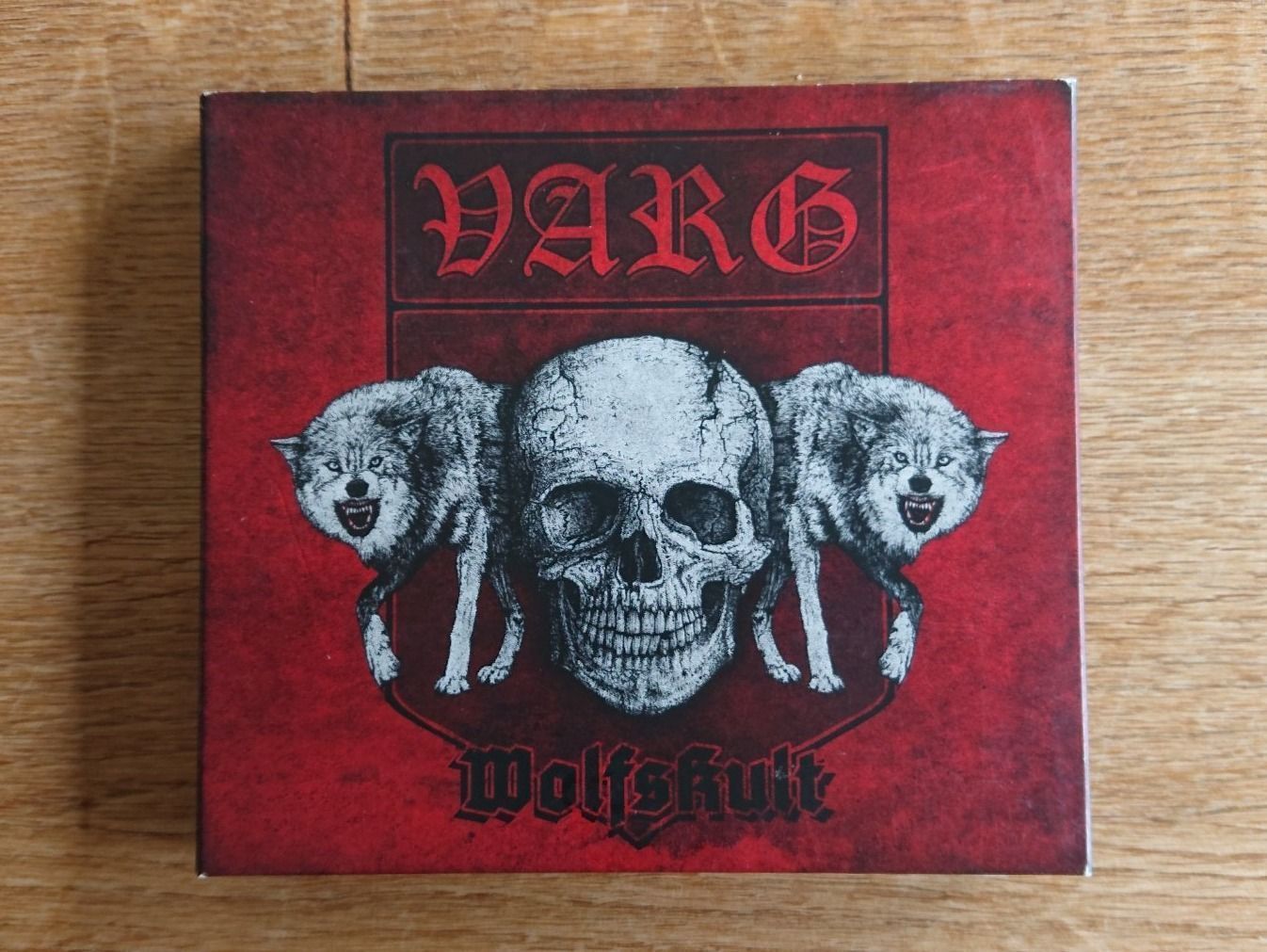 CD: Varg - Wolfskult - 2 CD – Usato da Bönigen venduto da Mis1513