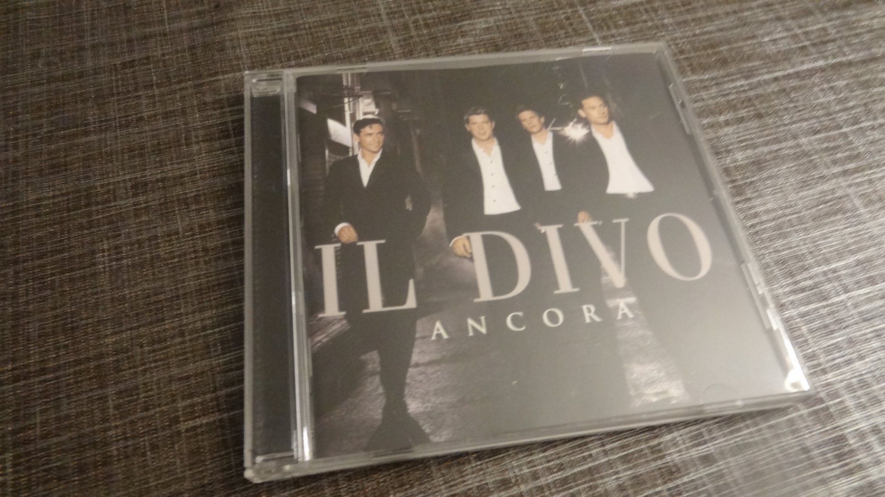 CD: Il Divo - Ancora CD – Usato da Olten venduto da Disc-Ausverkauf