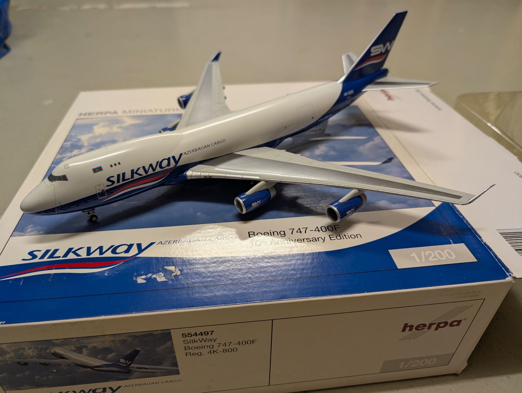 Herpa Kit di modellismo & Modellini statici: HERPA B747-400 Silkway 1:200 – Usato da Wallisellen venduto da Bigthings