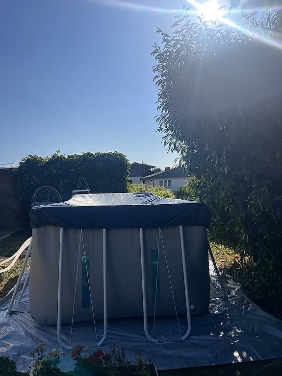 Piscines: Intex Prism Clearview Aufstellpool – D'occasion à Lengnau BE par Madfinger 1