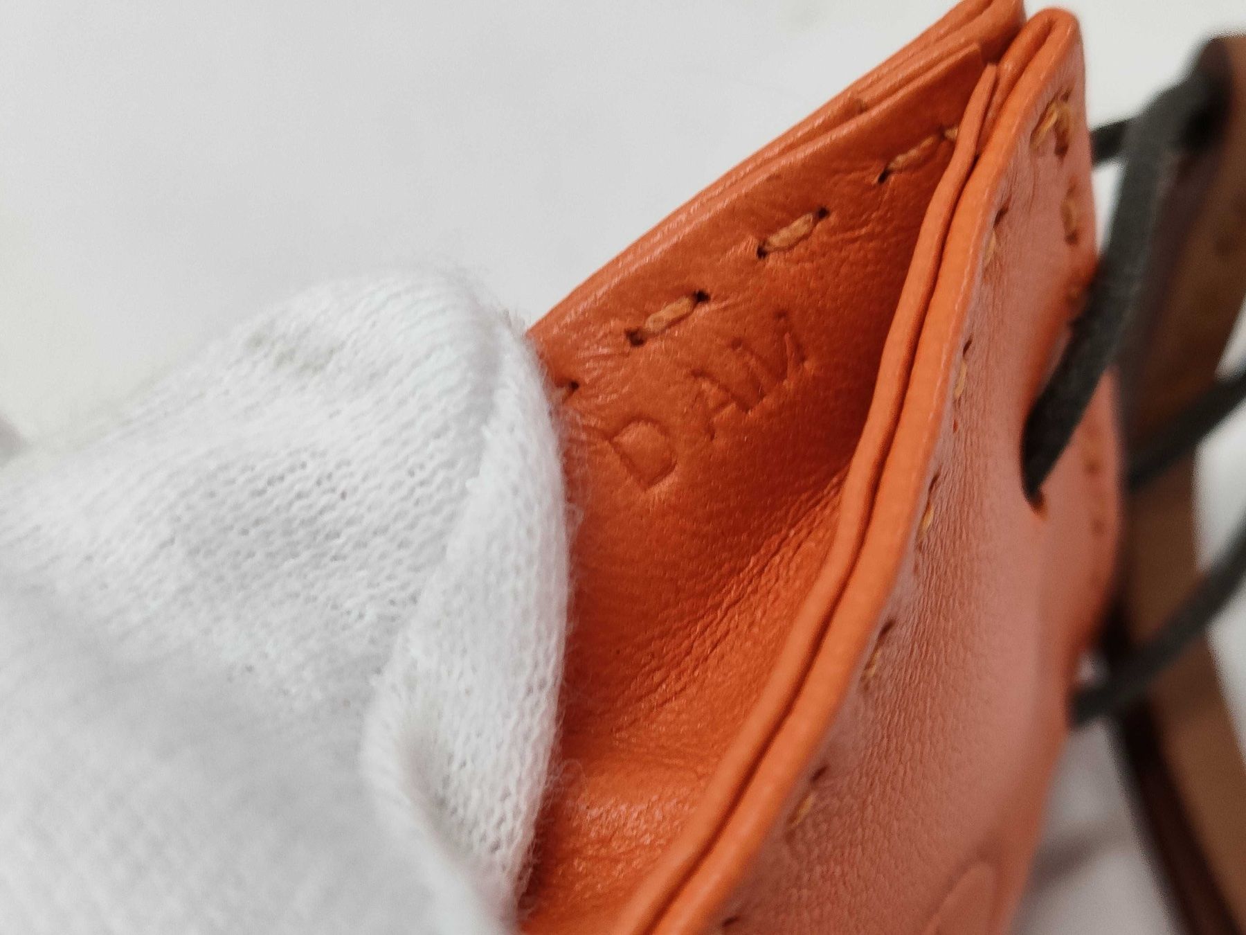 Hermès Schlüsselanhänger & - bänder: Hermes Sac Orange Bag Charm – Gebraucht aus St. Gallen von Love_Luxury 7