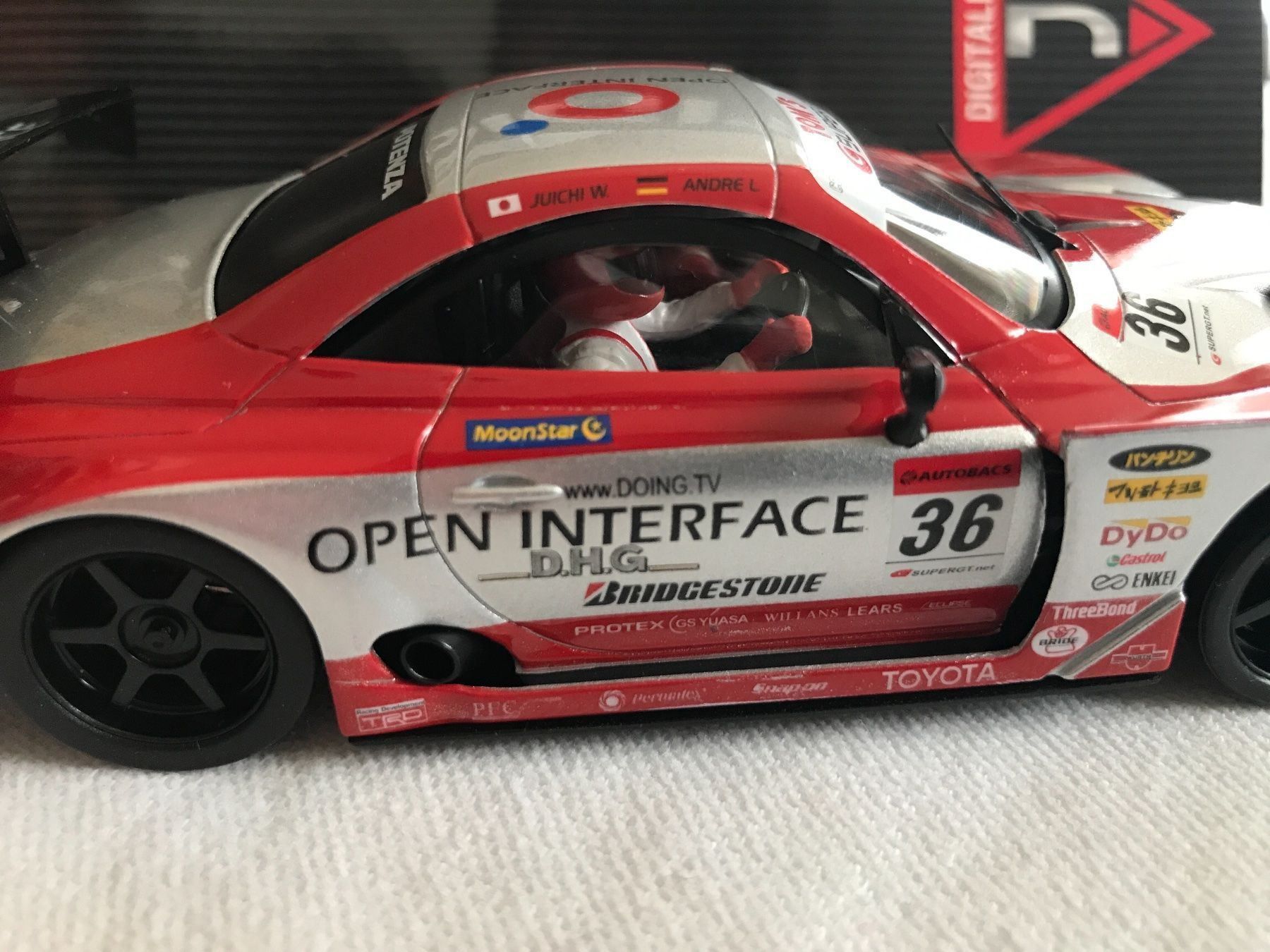 Ninco Piste: NINCO LEXUS SC430 TEAM TOM'S DIGITAL – Nuovo (secondo la descrizione) da Rebstein venduto da gimmma 3