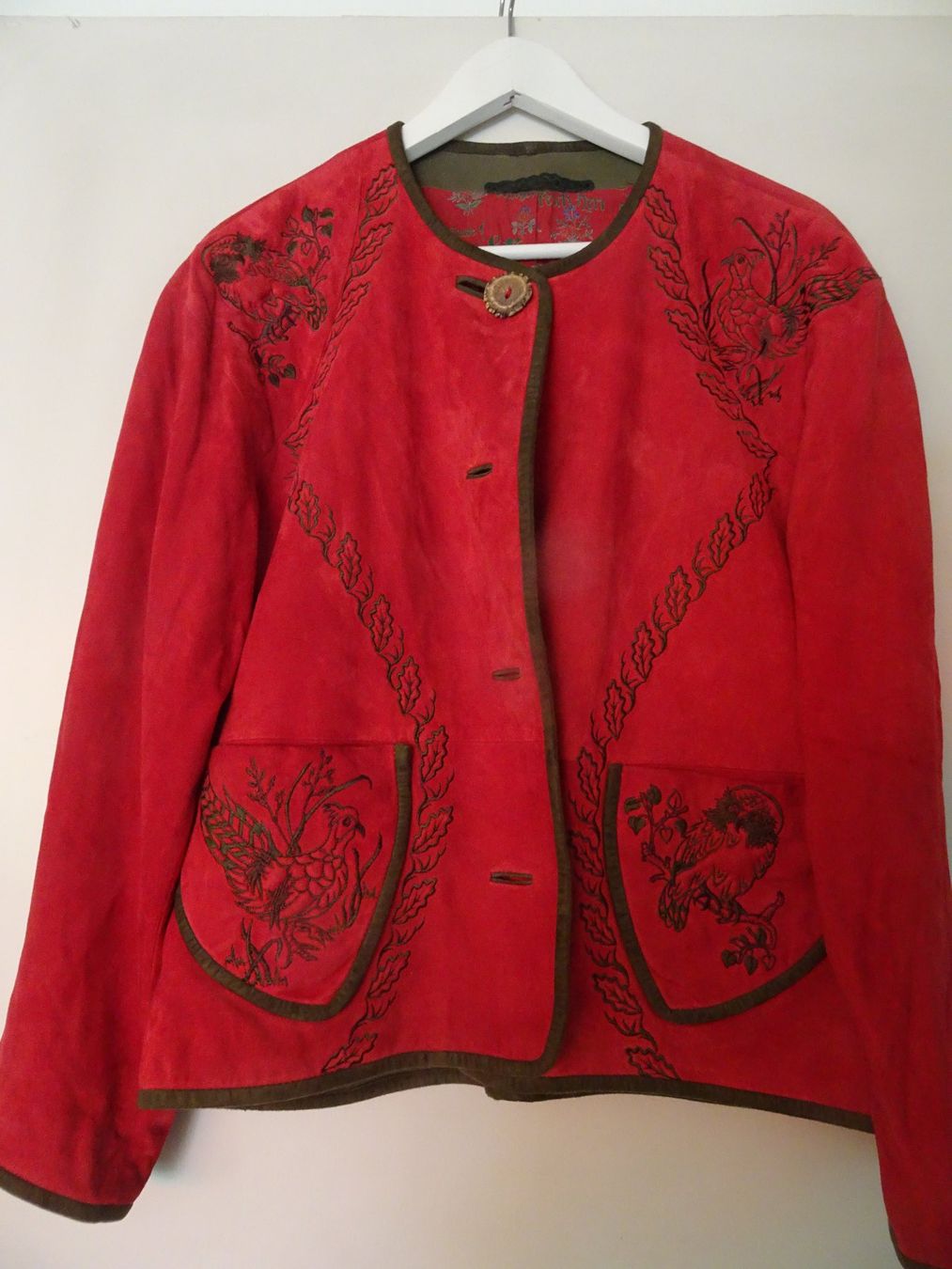 Completi & Tailleur: Wunderschöner Wildleder-Hosenanzug – Nuovo (secondo la descrizione) da männedorf venduto da purzelchen 1