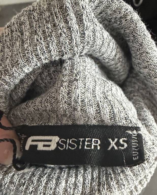 Maglioni & Felpe: GRAUER ROLLKRAGENPULLOVER – Usato da Affeltrangen venduto da janaleiin 2