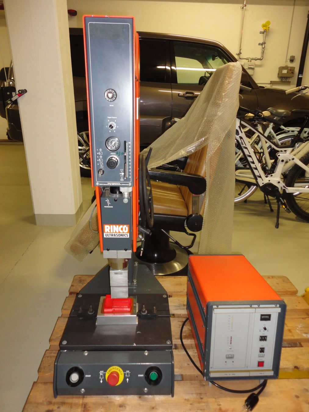 Kunststoff Ultraschall Schweissanlage, Rinco Ultrasonics (Gebraucht) in ...