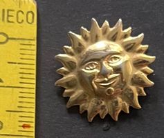 Goldene Sonne (von St. Moritz) Pin