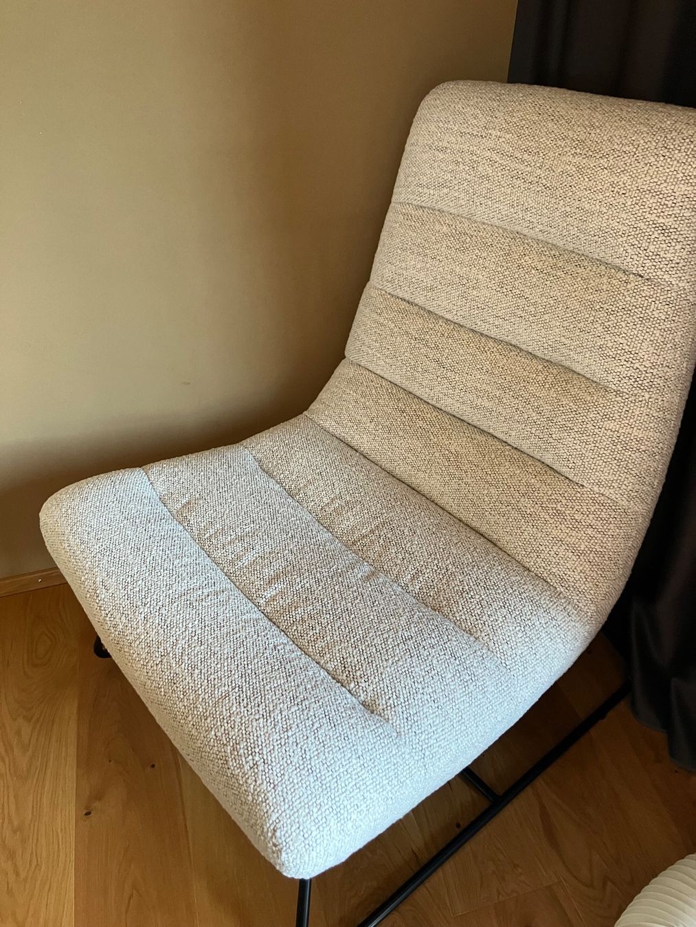 Fauteuils: Sessel mit Hocker beige guter Zustand – D'occasion à  par  1