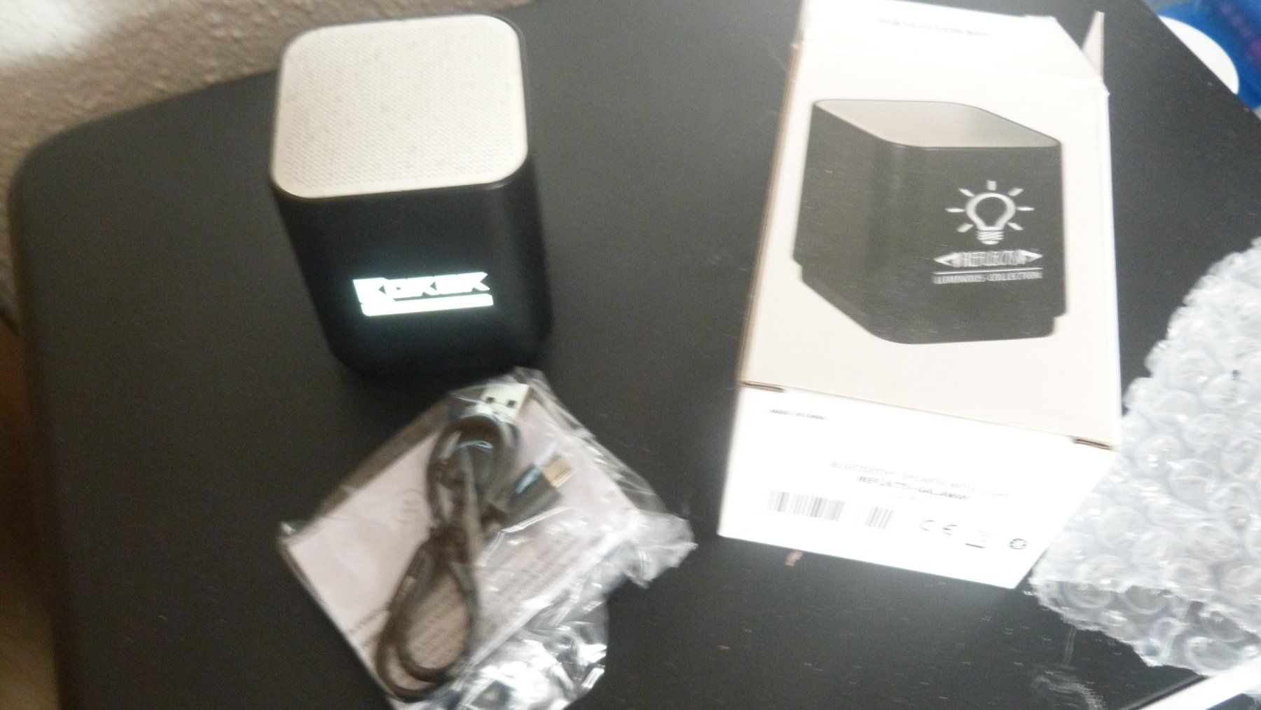 Lautsprecher: Bluetooth-Lautsprecher mit Licht von REFLECTS, Galaway % – Neu und originalverpackt aus Nunningen von Rugeli69