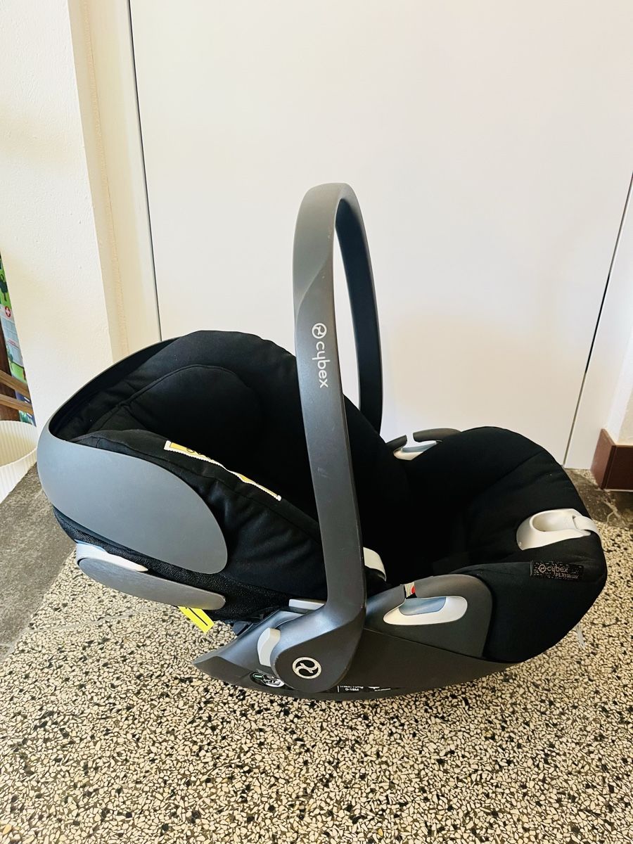 Cybex Sièges auto: CYBEX Platinum Cloud Z i-Size Auto Babyschale – D'occasion à Biel/Bienne par scisala 1