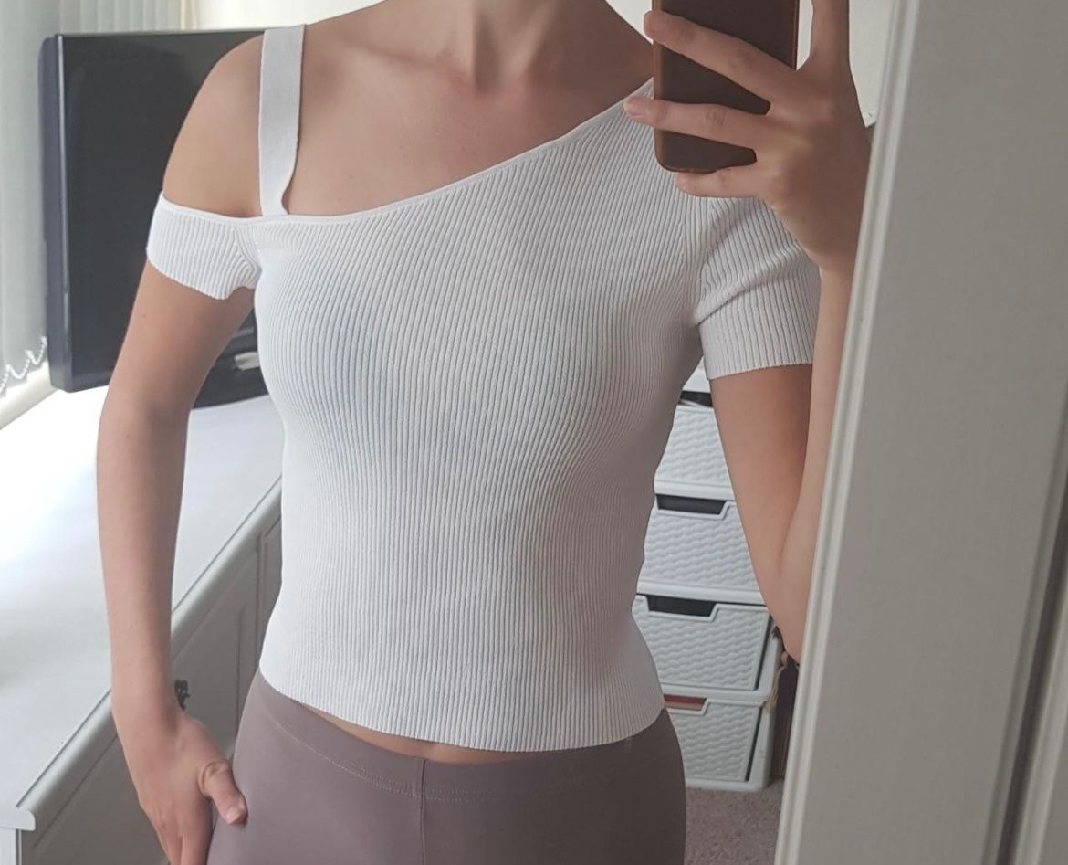 Zara Top: Zara top – Usato da Zürich venduto da gol_zrr2