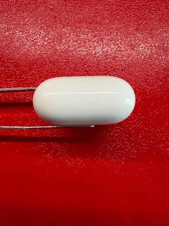 Apple AirPod 2 8