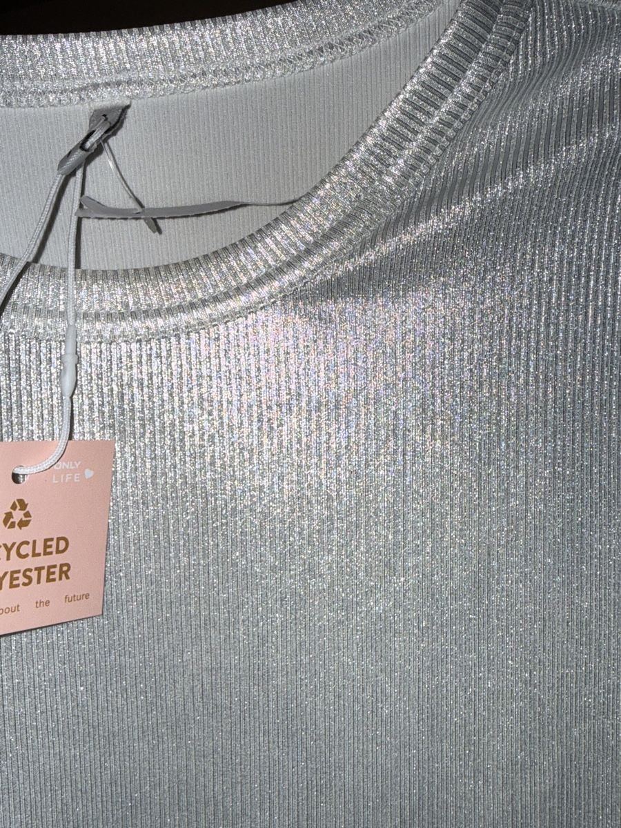 Only Camicette, T-shirt & Top: SILBERNES GLITZER-T-SHIRT – Nuovo (secondo la descrizione) da Schlieren venduto da kle_dis 2