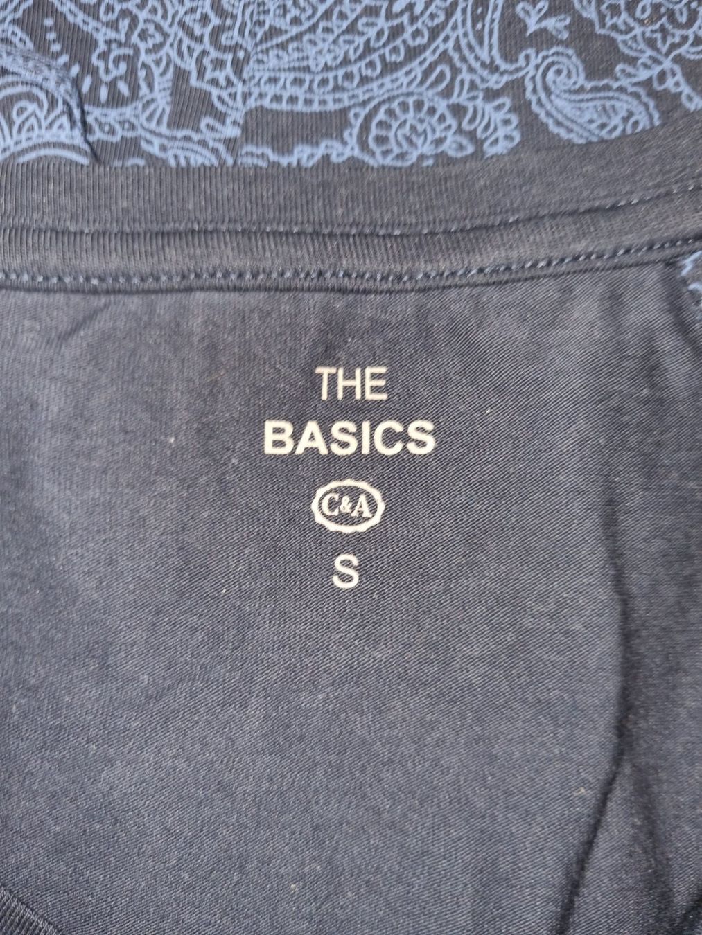 C&A T-shirt: Langarmshirt von C&A – Nuovo (secondo la descrizione) da Kollbrunn venduto da Tinchjen