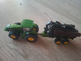 Skku Traktor John Deere 8430 mit Forstanhänger 1:50