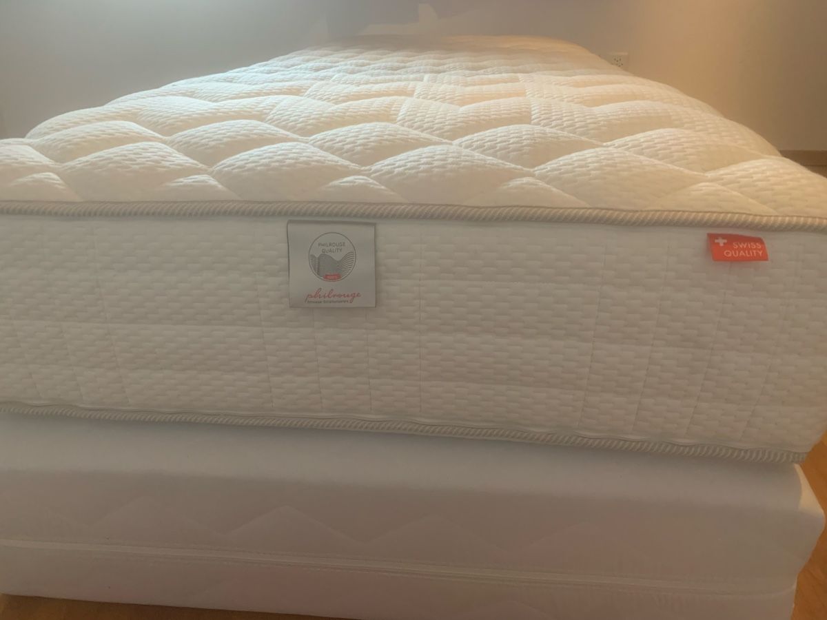 Materassi: Luxury Boxspring Matratze Philrouge + 1 Matratze geschenkt! – Nuovo (secondo la descrizione) da Eggenwil venduto da AL.. 1