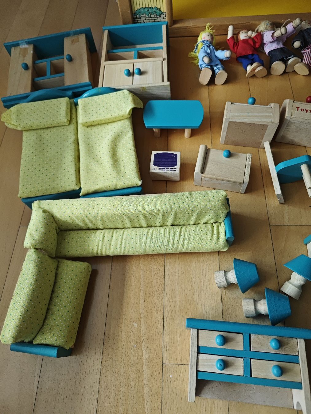 Maisons & Meubles de poupées: Puppenhaus – D'occasion à Sissach par sasocla 2