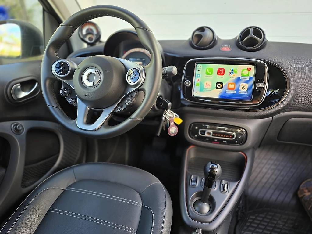 Automobili: Smart EQ Fortwo 2022 Pack Exclusive + Pack Plus  11000 km – Usato da Vessy venduto da tch_b7rb 2