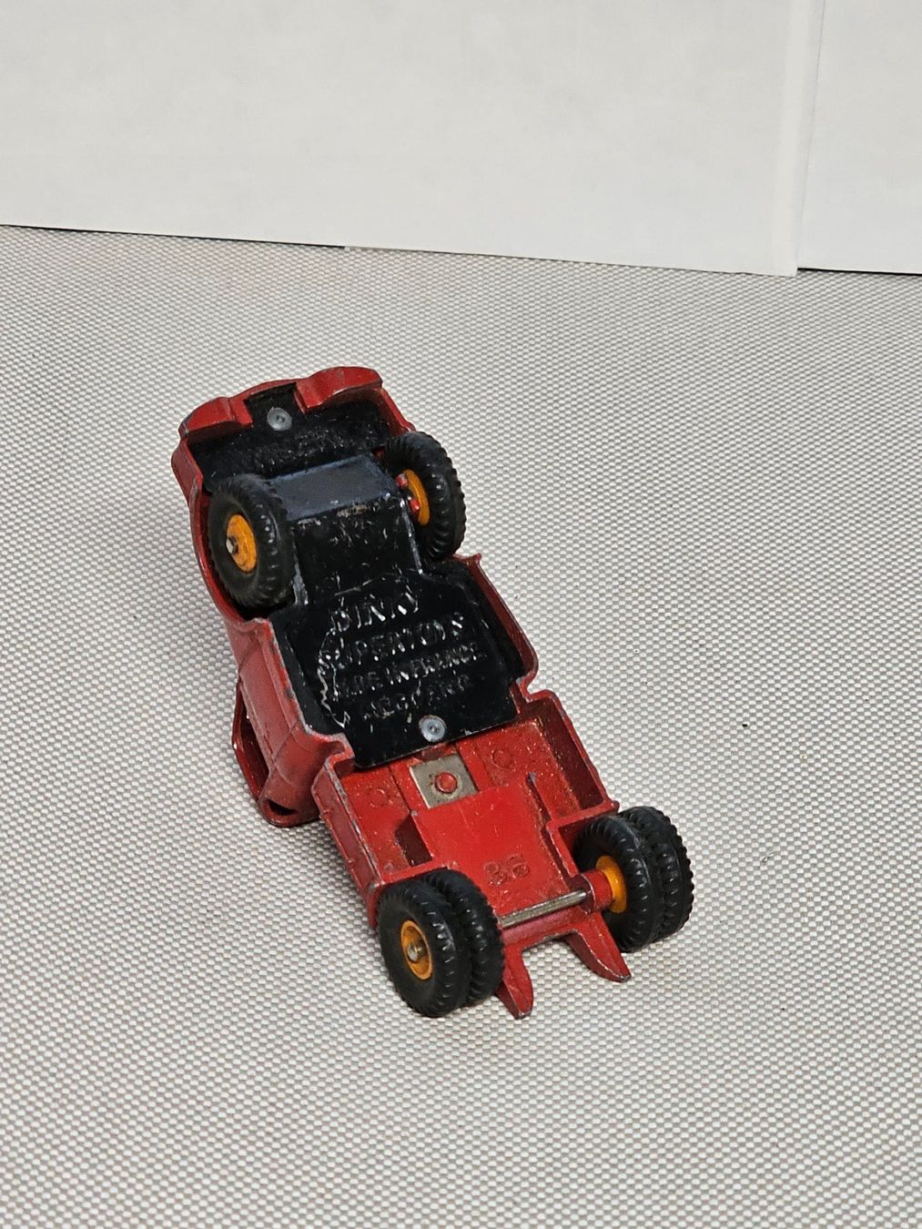 Dinky Toys Modellini d'auto: Dinky Willeme Zugfahrzeug – Usato da Starrkirch-Wil venduto da easygo13 2