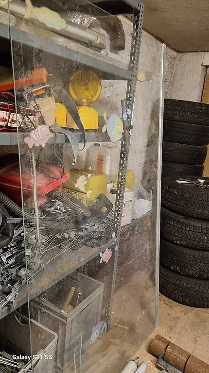 Duschen: Vitre pour douche – Gebraucht aus Corsier-sur-Vevey von hel_lvr5 1