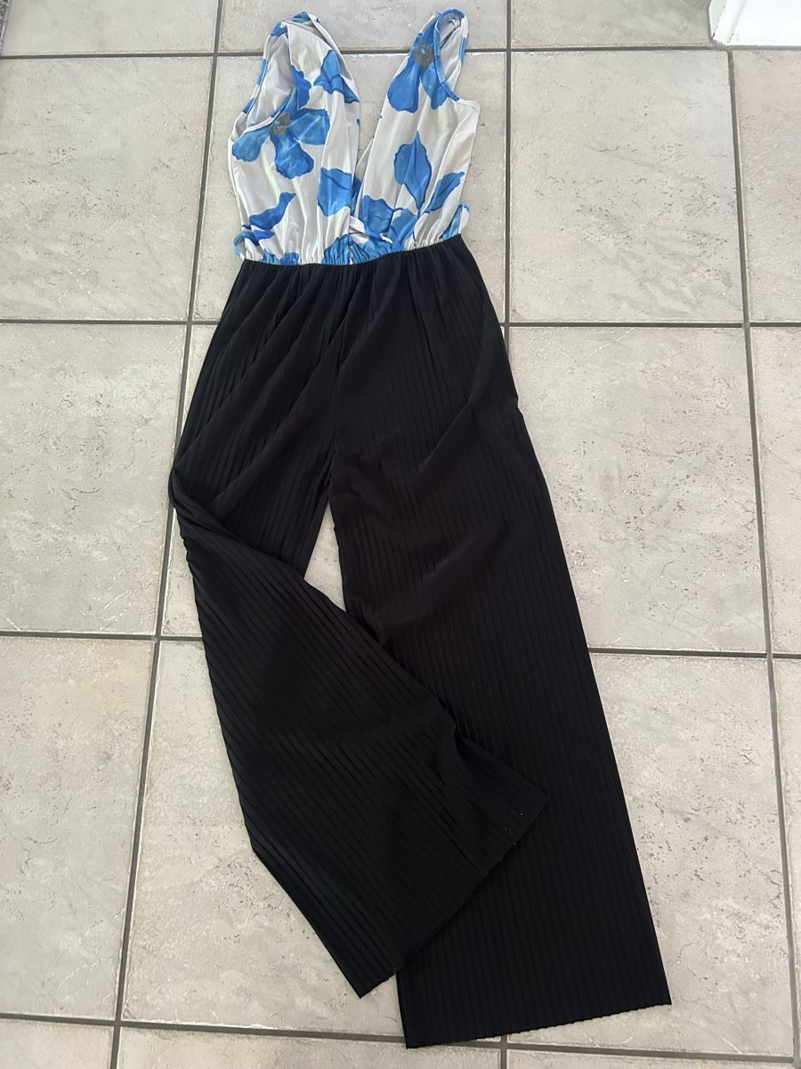 Jumpsuits: Jumpsuit 🩵 M – Gebraucht aus Fribourg von ficelle_de_luge 5